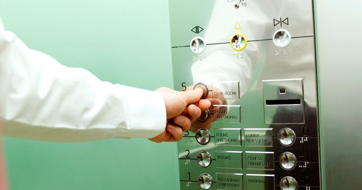 how much energy does an elevator use